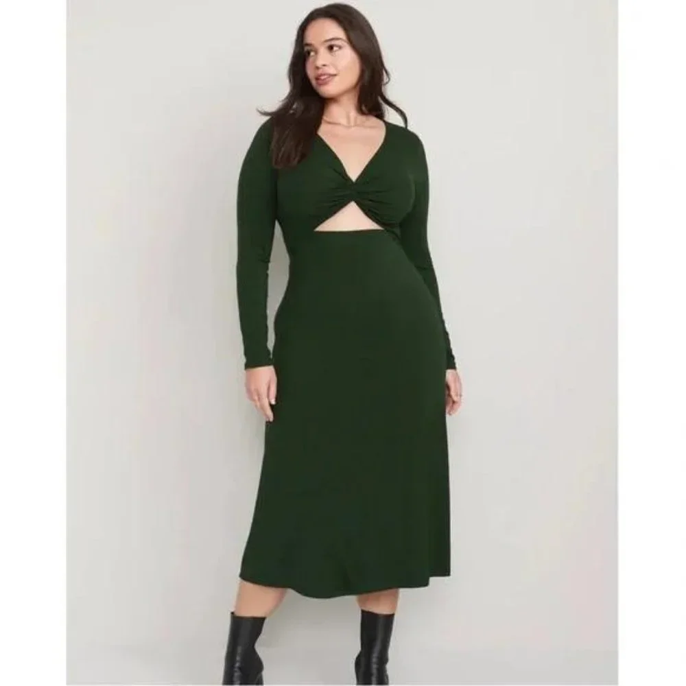 fit & flare twist-front maxi dress for women Donna Twist Front Tiered Maxi Dress